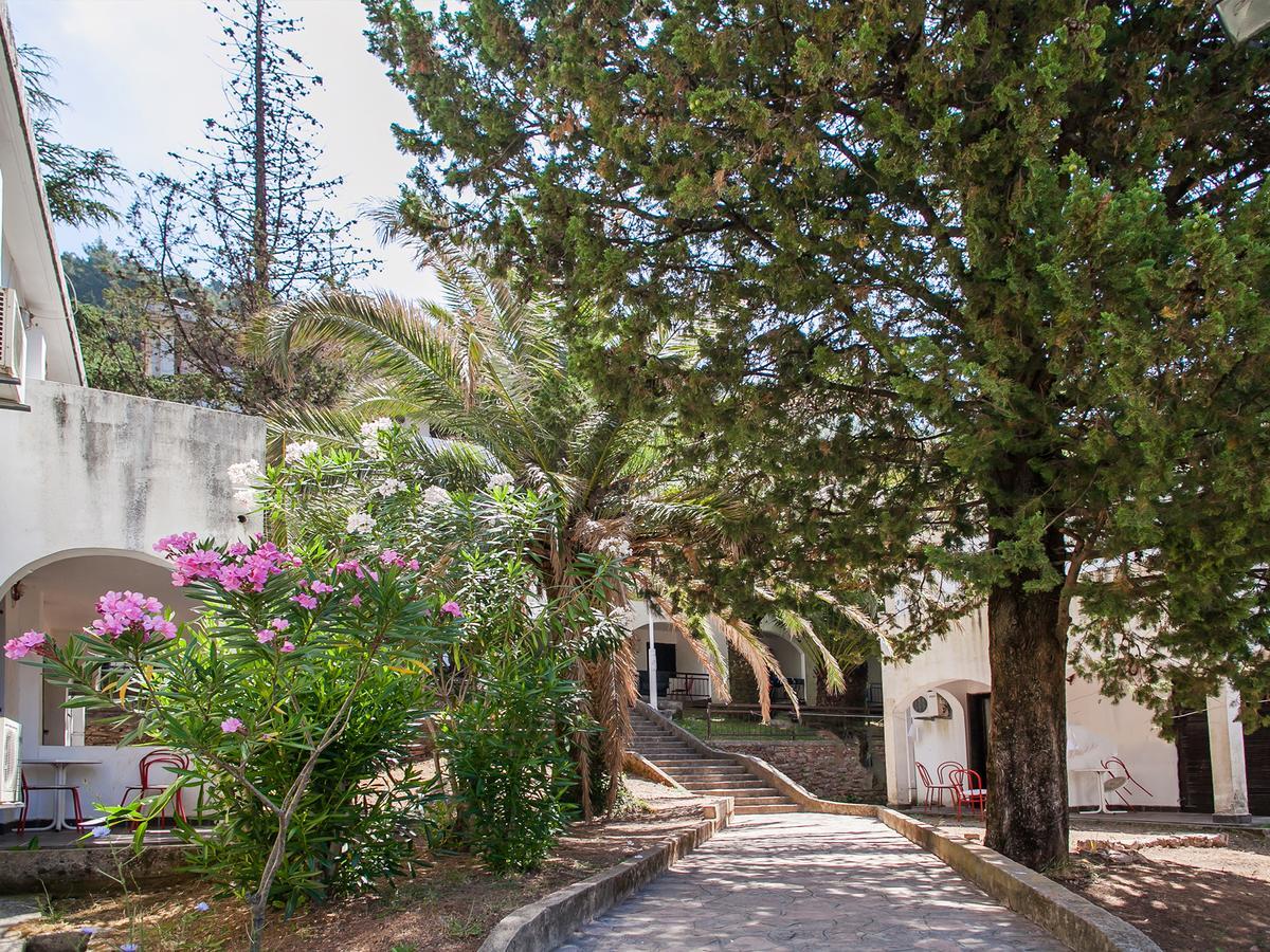 Holiday Park Vile Park Budva Eksteriør bilde